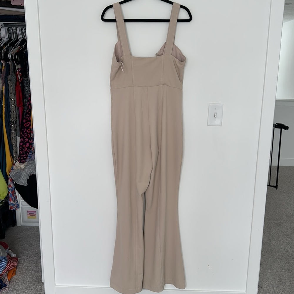 Showpo Georgianna Flare Contrast Stitch Detail Jumpsuit in Beige - Size 8 - Picture 7 of 8